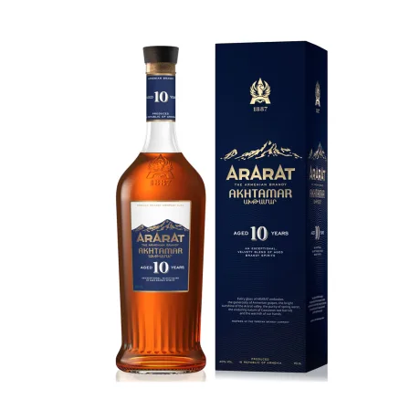 Ararat 10 Years Бренди 0.7L